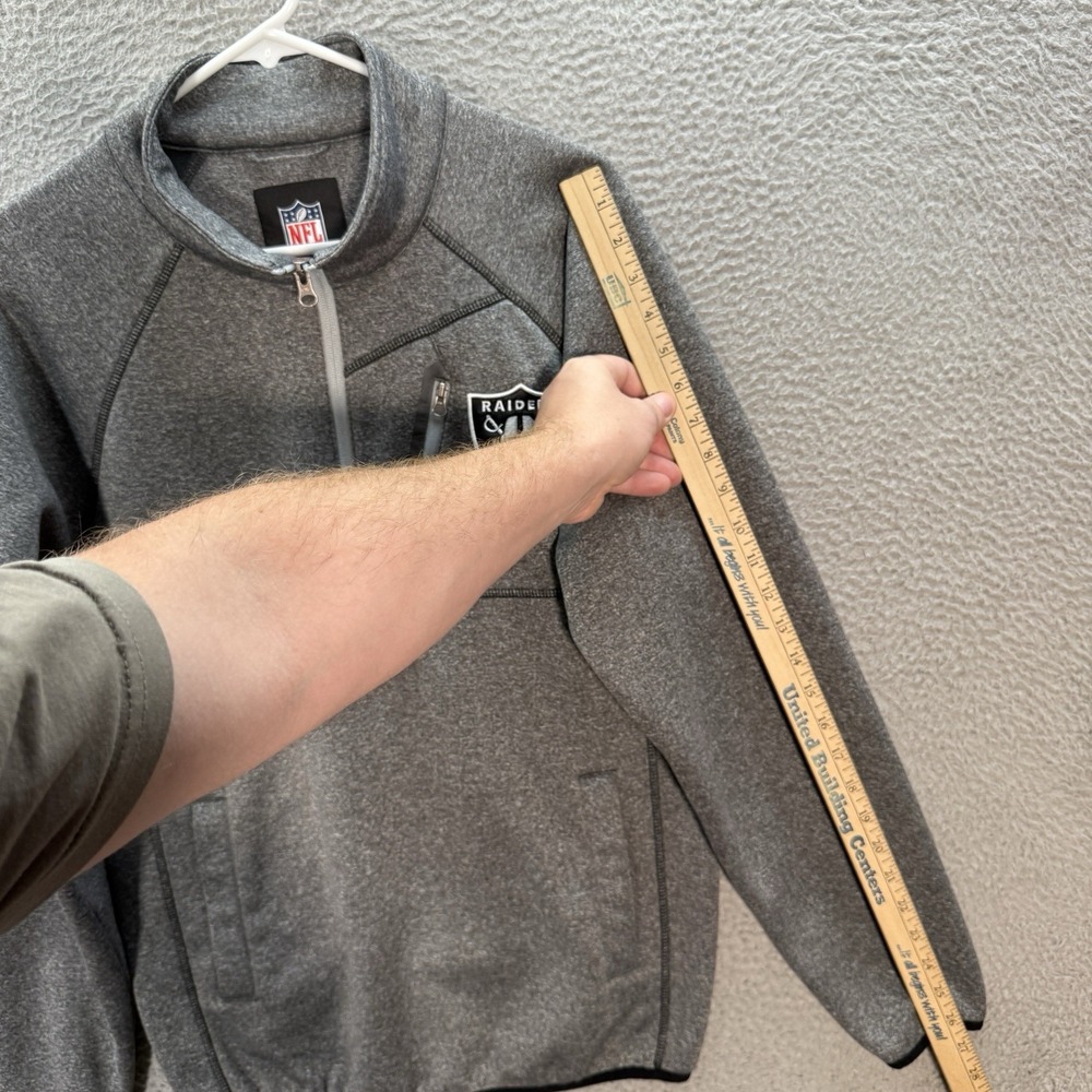 Las Vegas Raiders Sweatshirt Adult Small Gray 1/2 Zip Pullover NFL Football Mens - Picture 5 of 9